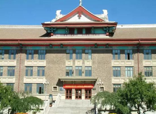 <a href='/Gaokao/College/Details/GBBK0011'>天津大学</a>主楼