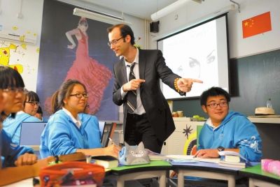 近年来，学生对小语种的学习热情一直在不断升温。（资料图片）京华时报记者胡雪柏摄