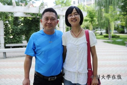 2012宁夏理科状元吕晔：爱打篮球的可爱女生