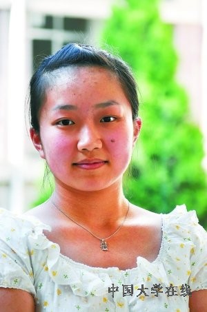 甘肃省高考文状郑苇如：秀外慧中“小才女”