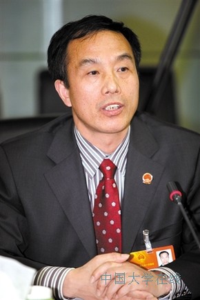 人大代表建议取消“三本”改为职教
