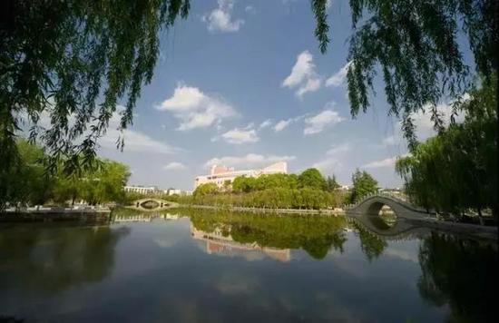 <a href='/Gaokao/College/Details/GBBK0735'>成都学院</a>