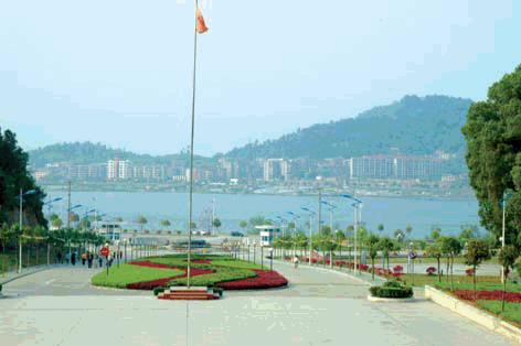 黄石理工学院