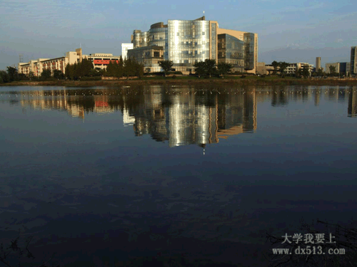 四川大学